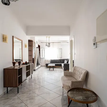 Emelia By The Sea - Apartman Paralía